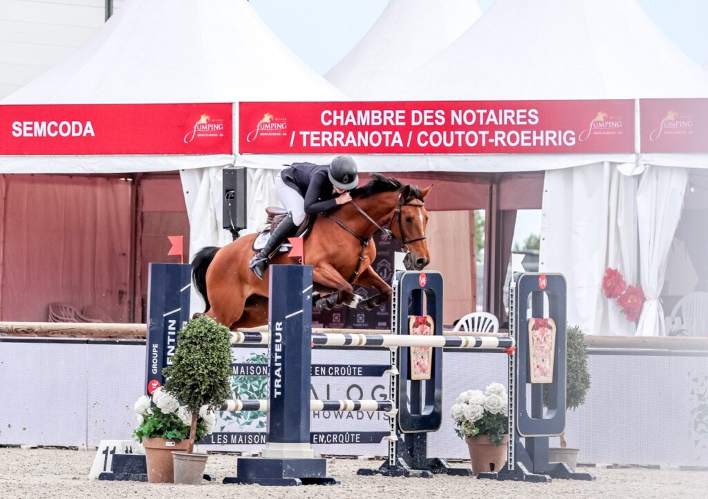 Flower de Saint'Ex présenté par Clear Round Company